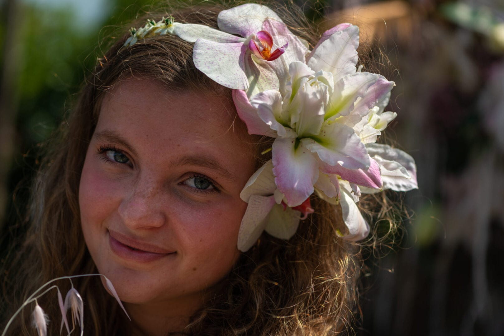 DIY: Flower Crown with Lilies - Royal Van Zanten display picture 2